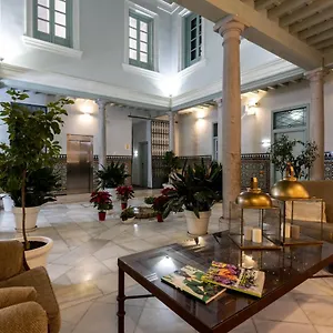 *** Aparthotel Palacio Cabrera - Lillo Spanien