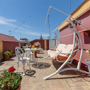 Apartamento Elegante Con Mucho Encanto En Inmejorable Ubicación Sevilla